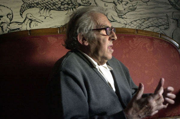 Gustavo Bueno, fotografiado por Luisma Murias