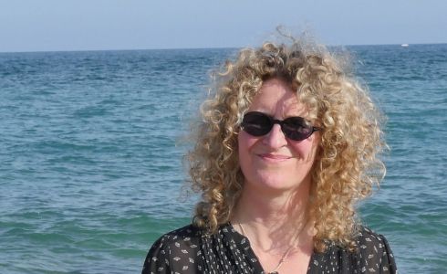 Nicole Holzenthal investigador asociado de la Fundación Gustavo Bueno Nicole Holzenthal